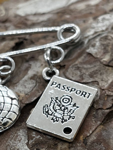 Travel brooch passport aeroplane pin