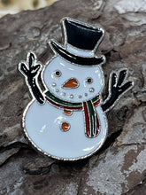 Load image into Gallery viewer, Snowman Christmas brooch pin
