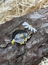 Load image into Gallery viewer, Hedgehog with daisy - enamel brooch badge
