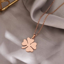 Load image into Gallery viewer, Stainless steel 4-leaf clover pendant
